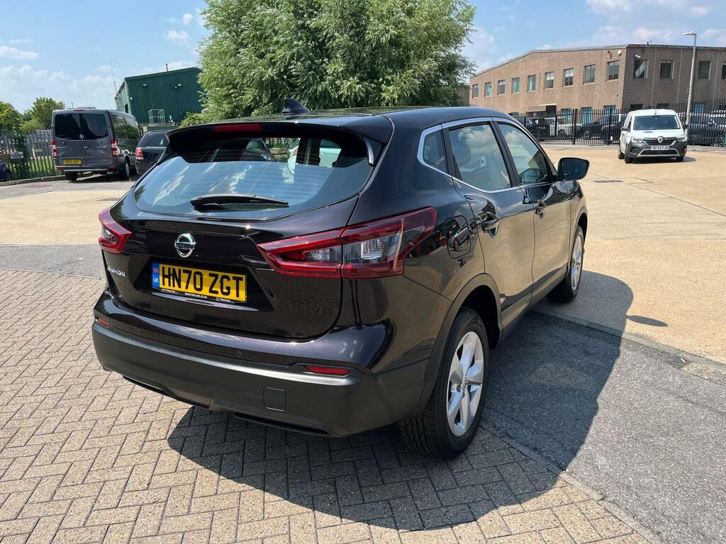 Nissan Qashqai Suv 1.3 Dig-t Acenta Premium Dct Euro 6 Ss HN70ZGT Black #6