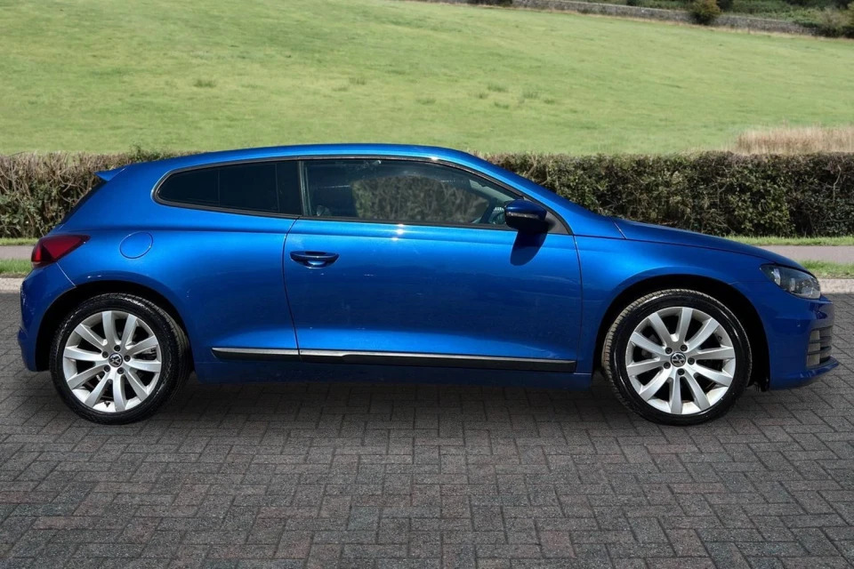 Volkswagen Scirocco 2.0 Tdi Bluemotion Tech Hatchback Manua Blue #4