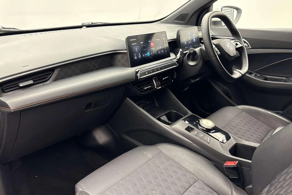 MG MG3 1.5 Hybrid Trophy Euro 6 Ss White #2