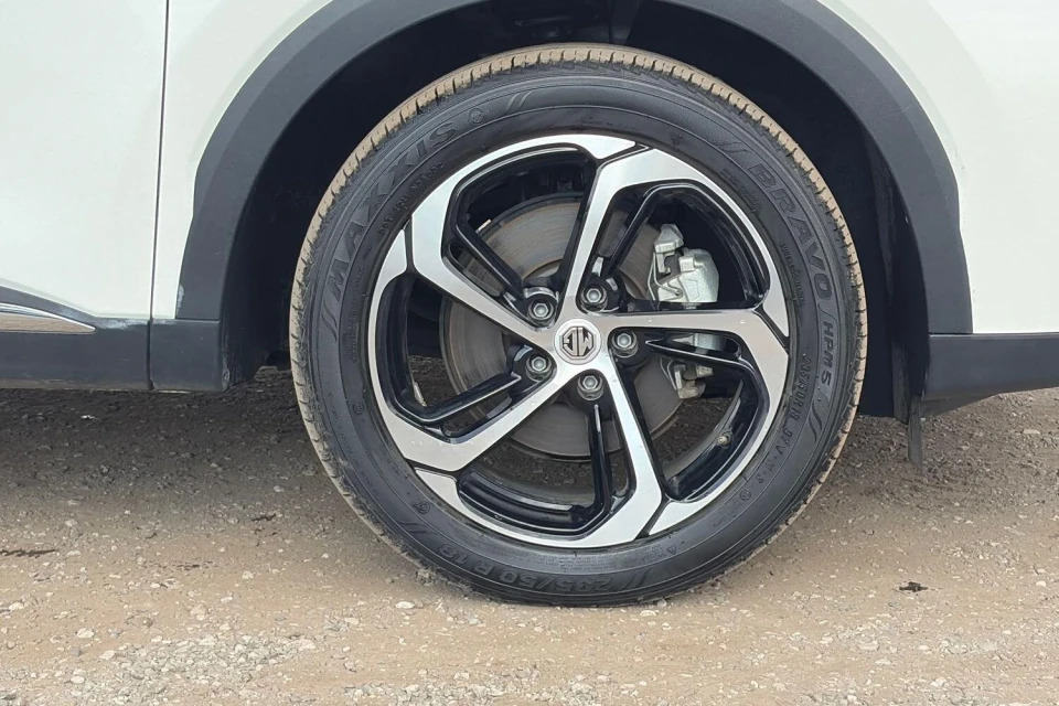 MG HS 1.5 T-gdi 16.6Kwh Trophy Euro 6 Ss LA24DFZ White #5