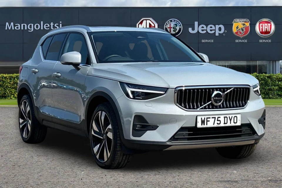 Volvo XC40 2.0 B3 Mhev Ultra Bright Dct Euro 6 Ss Grey