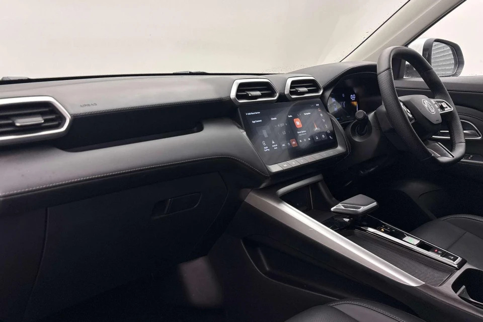 MG ZS 1.5 Hybrid Trophy Euro 6 Ss White #4