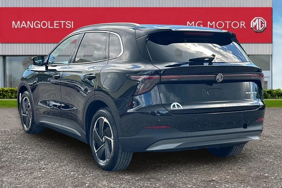 MG MGS5 64Kwh Trophy Long Range Black #3