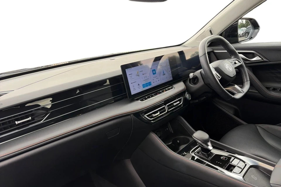 MG HS 1.5 T-gdi 24.7Kwh Trophy Euro 6 Ss Black #2