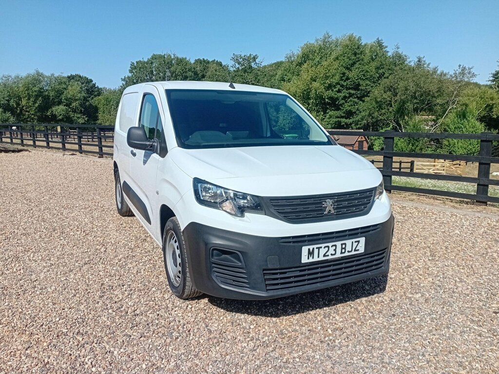Peugeot Partner 1.5 Bluehdi 1000 Professional Premium Standard P White #2