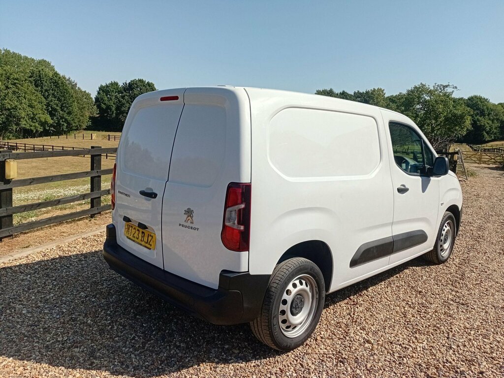 Peugeot Partner 1.5 Bluehdi 1000 Professional Premium Standard P White #6