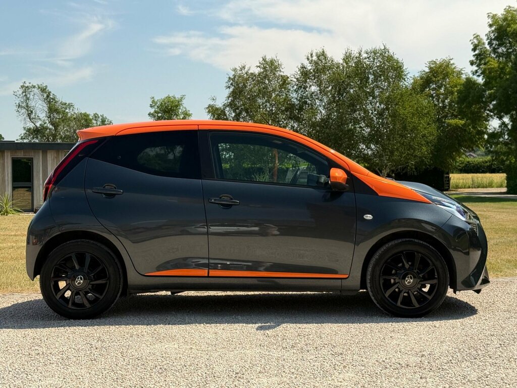 Toyota Aygo 1.0 Vvt-i Jbl Edition Euro 6 EX70VRE Grey #6