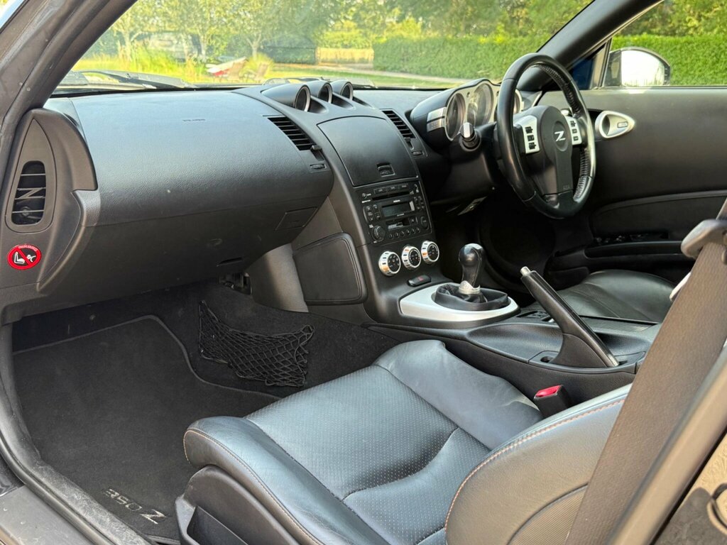 Nissan 350Z 3.5 V6 Gt Black #3