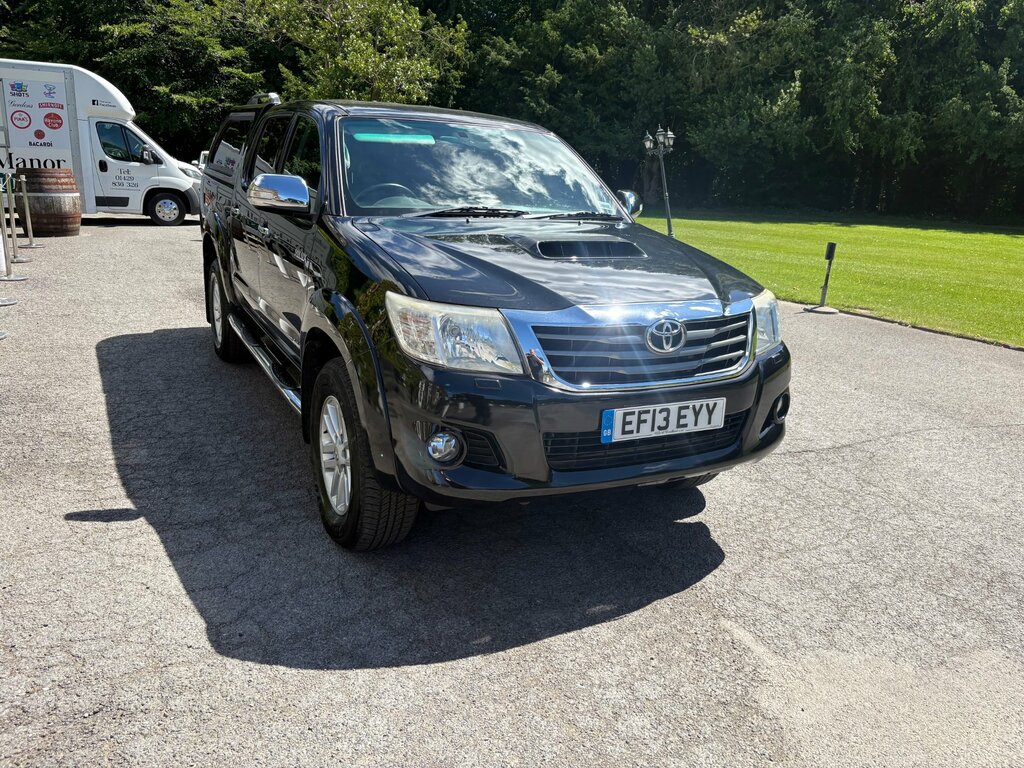 Toyota HILUX 3.0 D-4d Invincible Pickup Double Cab A Black #5