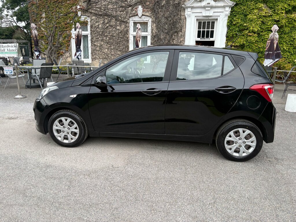 Hyundai I10 1.0 Se Hatchback Euro 5 66 Ps Black #2