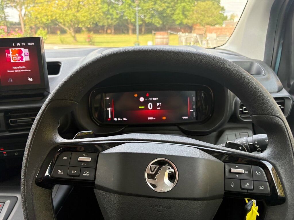 Vauxhall Combo-e Life 52Kwh Prime Panel Van Swb 7.4Kw #11
