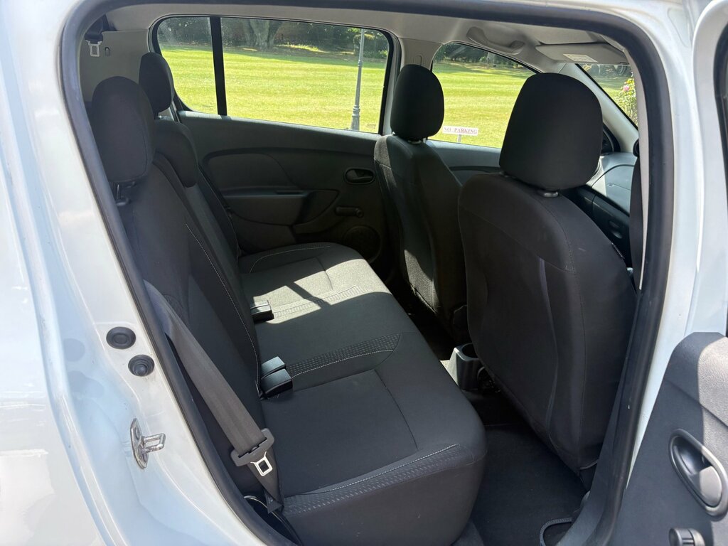 Dacia Sandero 1.0 Sce Essential Hatchback Euro White #6