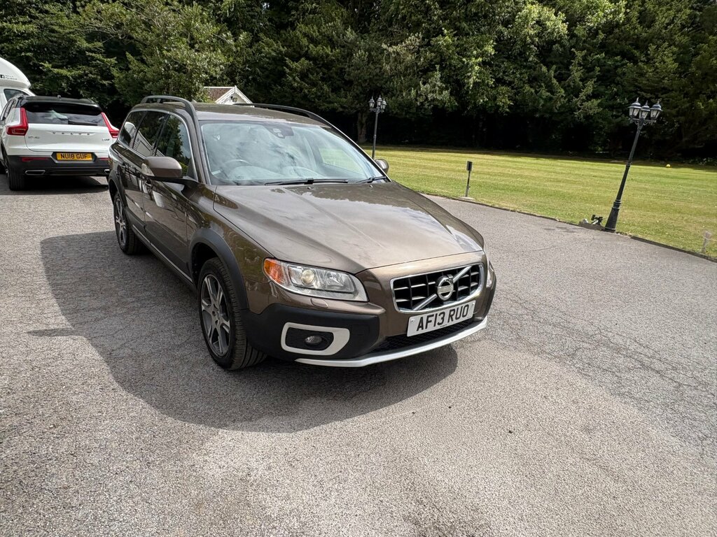 Volvo XC70 2.4 D5 Se Lux Estate Geartronic Awd Eur Brown #4