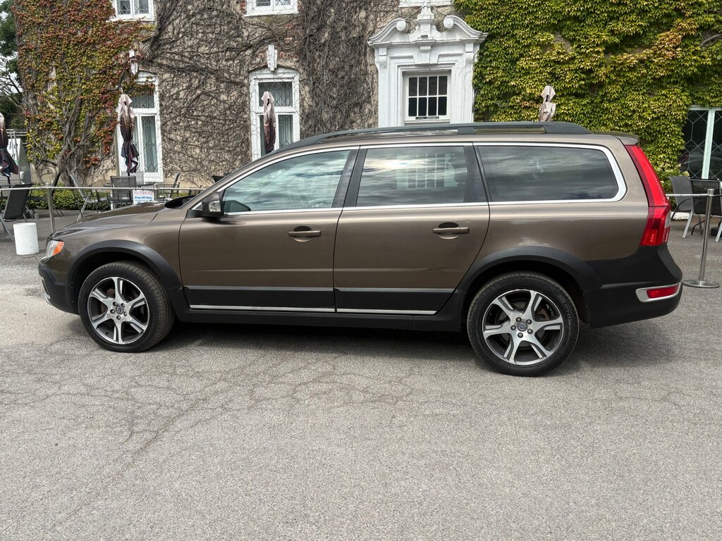 Volvo XC70 2.4 D5 Se Lux Estate Geartronic Awd Eur Brown #2