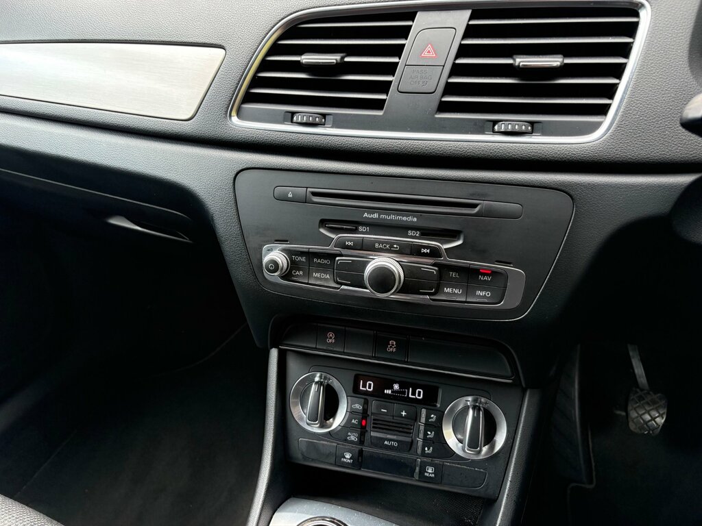 Audi Q3 2.0 Tdi Quattro S Line 138 Bhp Silver #10