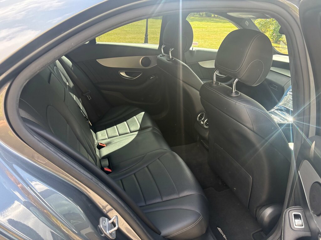 Mercedes-Benz C Class C250d Amg Line Premium Plus White #8