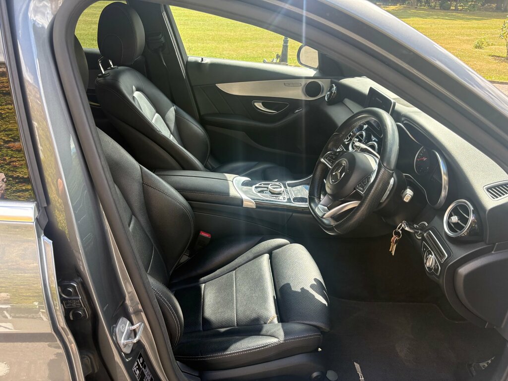 Mercedes-Benz C Class C250d Amg Line Premium Plus White #7