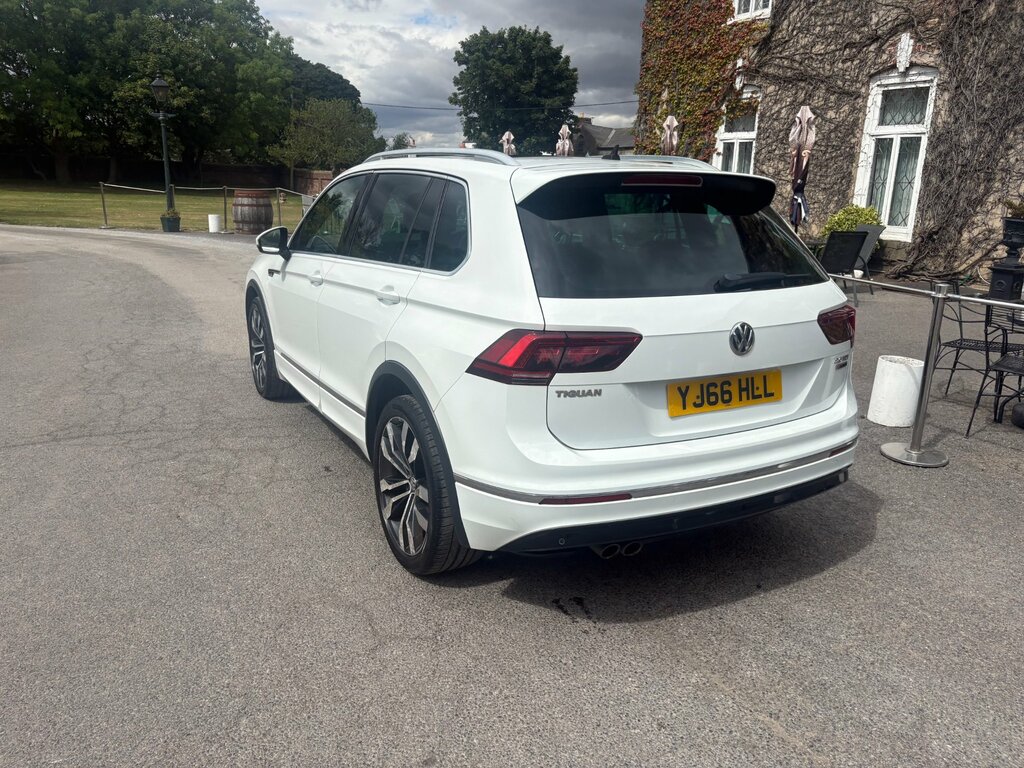 Volkswagen Tiguan 2.0 Tdi Bluemotion Tech R-line Suv Manu White #3