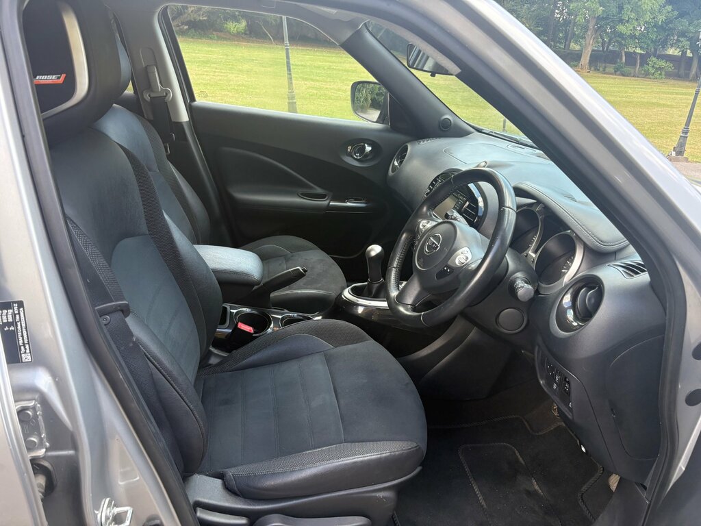 Nissan Juke 1.6 112 Tekna Bose Black #6