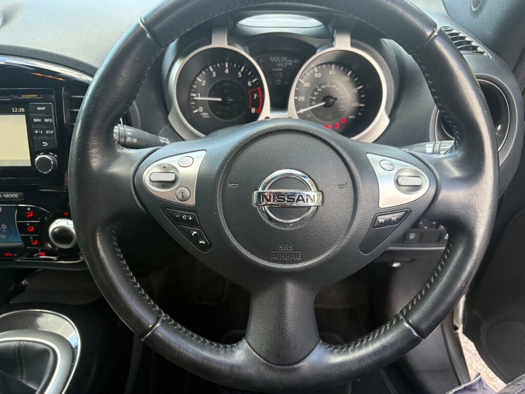Nissan Juke 1.6 112 Tekna Bose Black #10