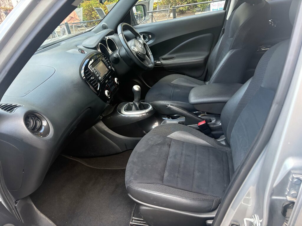 Nissan Juke 1.6 112 Tekna Bose Black #8