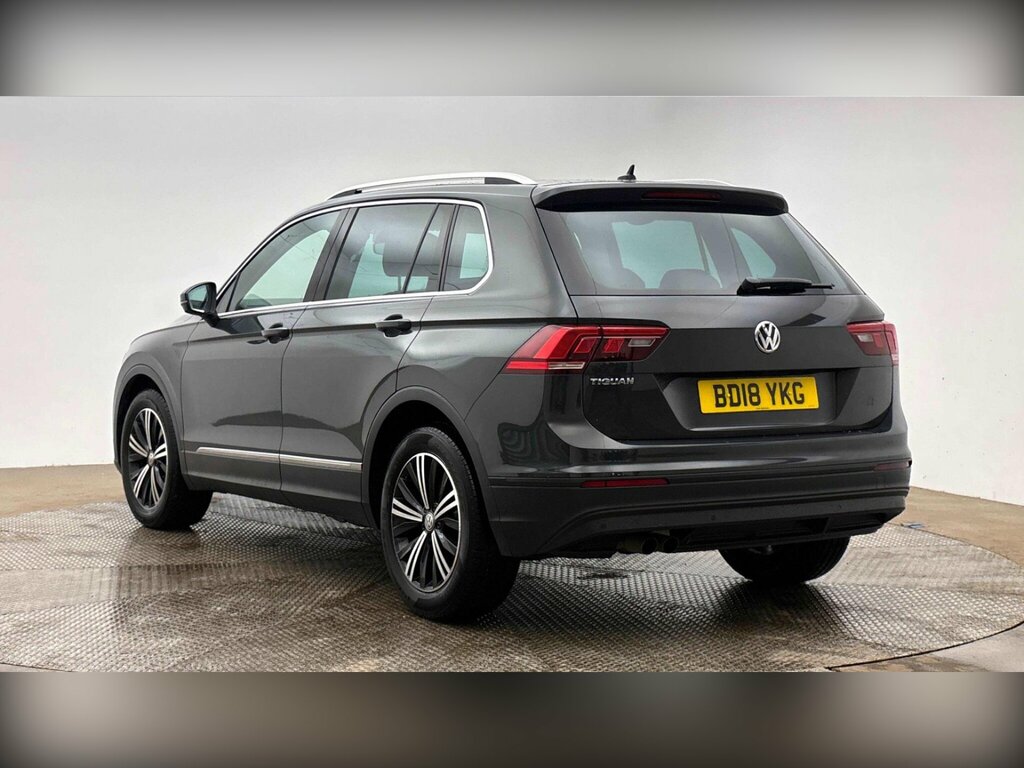 Volkswagen Tiguan 1.4 Tsi Se Navigation Euro 6 Ss Grey