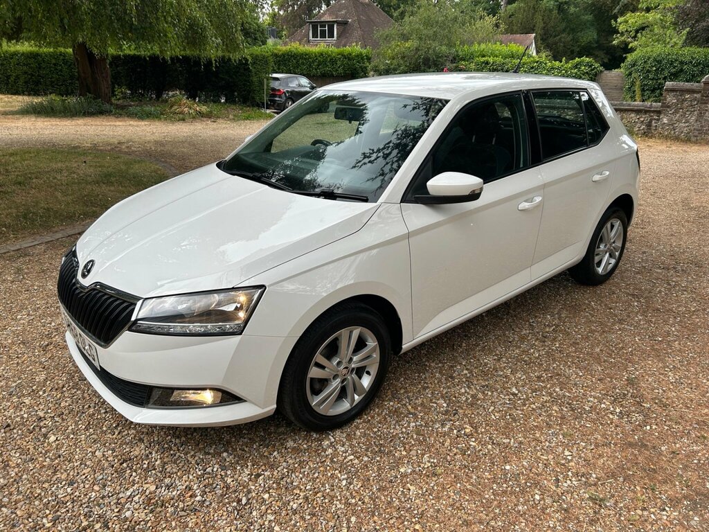 Skoda Fabia 1.0 Se Euro 6 Ss SV68OLG White #5