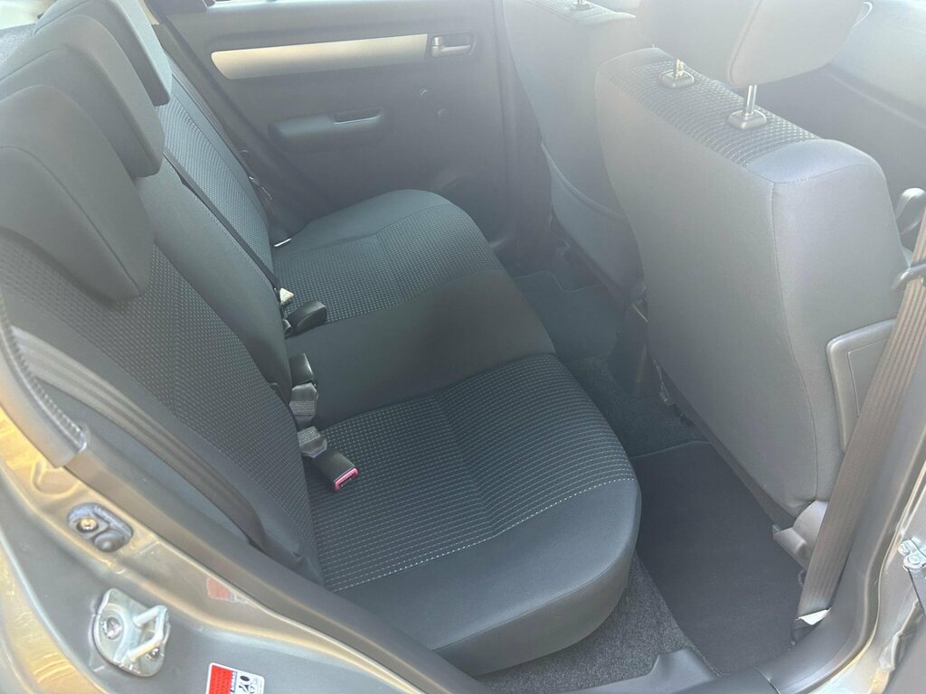 Suzuki Swift Gl 3-Door Black #9