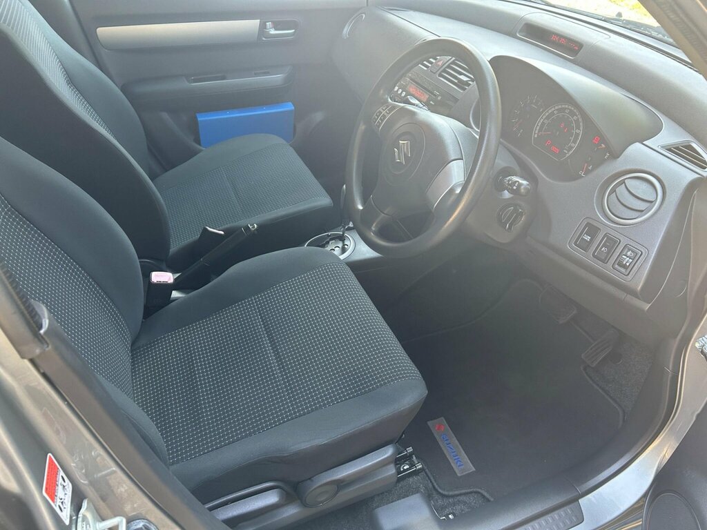Suzuki Swift 1.5 Glx Grey #3