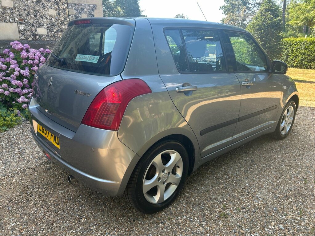 Suzuki Swift 1.5 Glx Grey #5
