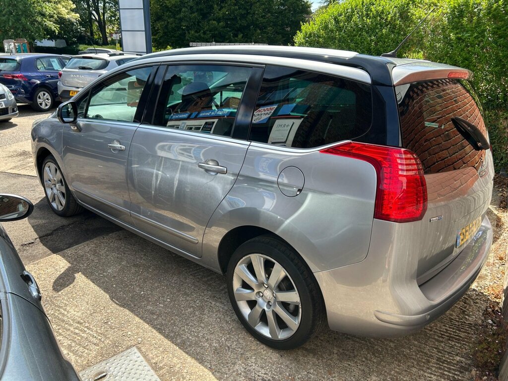 Peugeot 5008 1.6 Bluehdi Allure Euro 6 Ss Grey #2