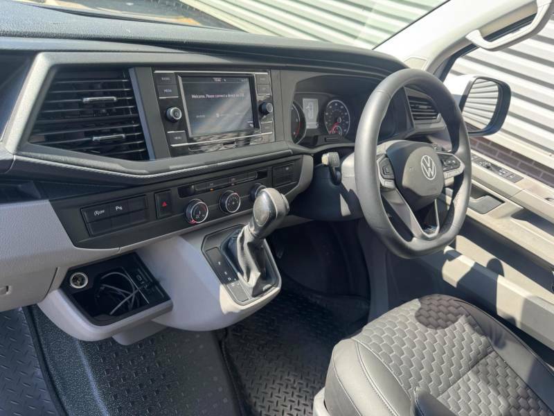 Volkswagen Transporter 2.0Tdi 110Ps T28 Highline Bmt Swb Pv Grey #18