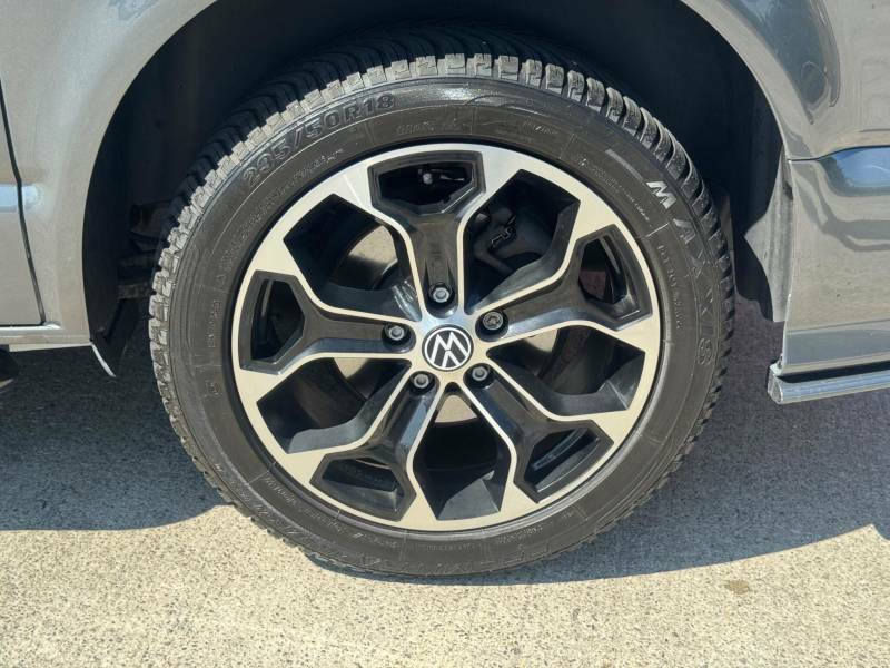 Volkswagen Transporter 2.0Tdi 110Ps T28 Highline Bmt Swb Pv Grey #57