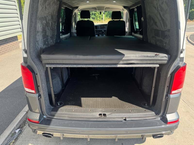 Volkswagen Transporter 2.0Tdi 110Ps T28 Highline Bmt Swb Pv Grey #52