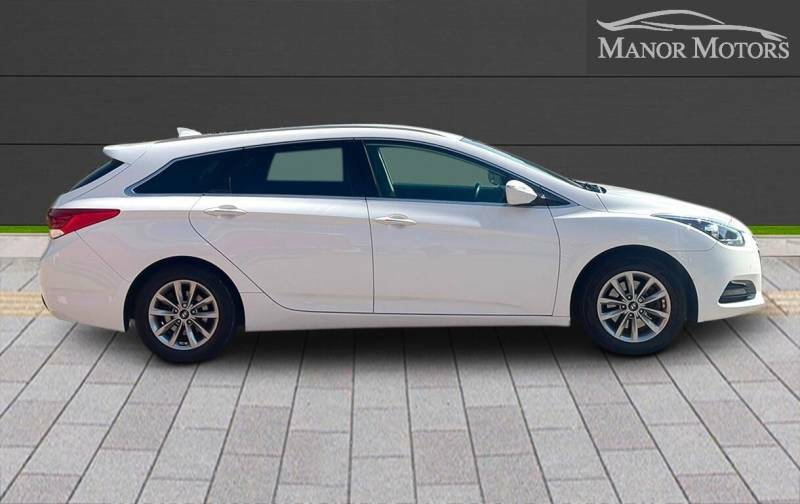 Hyundai I40 1.7 Crdi Blue Drive Se Nav Tourer Euro 6 Ss White #2