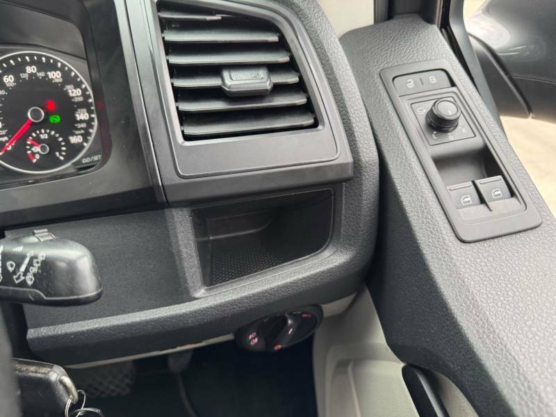 Volkswagen Transporter 2L Highline Grey #30