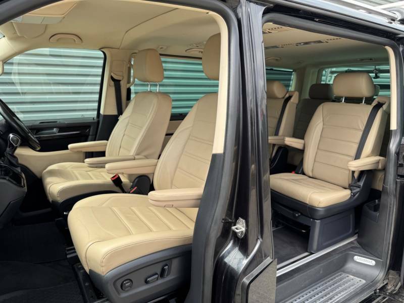 Volkswagen Caravelle Caravelle Executive Tdi Bluemotion Technology S-a Blue #60
