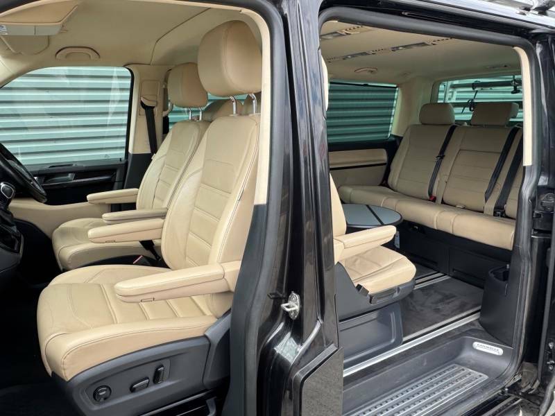 Volkswagen Caravelle Caravelle Executive Tdi Bluemotion Technology S-a Blue #59