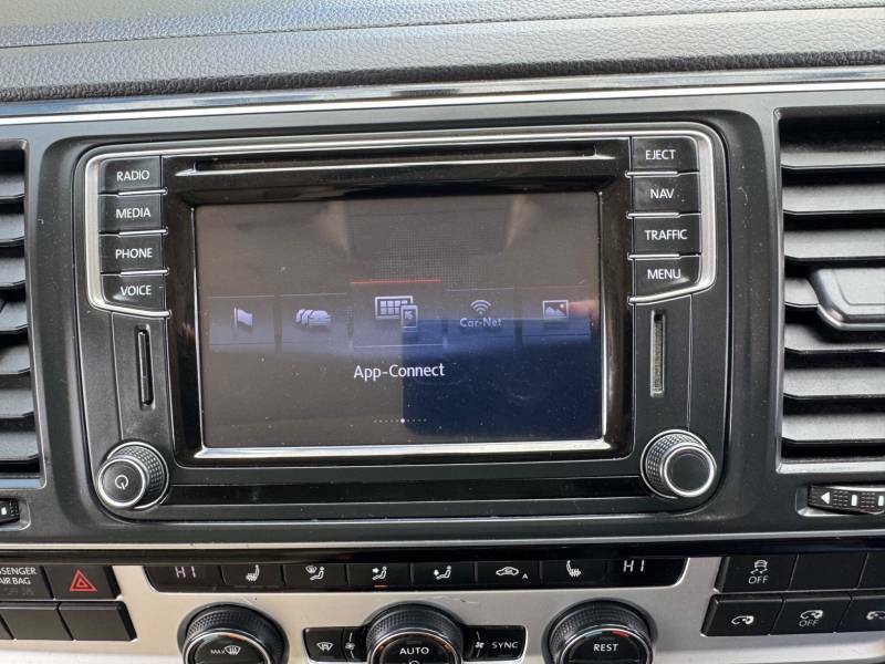 Volkswagen Caravelle Caravelle Executive Tdi Bluemotion Technology S-a Blue #44
