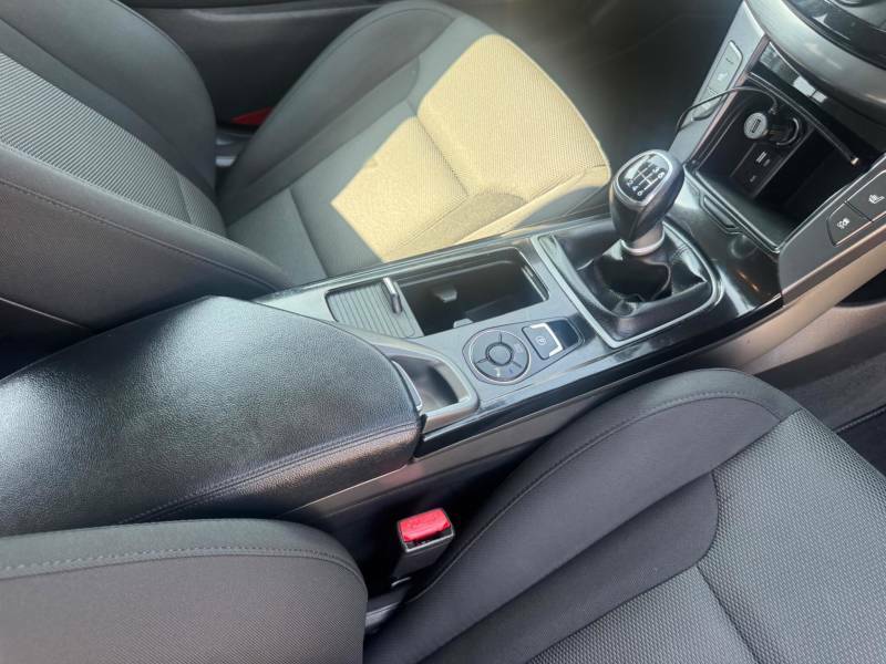 Hyundai I40 Crdi Premium Blue Drive Silver #19