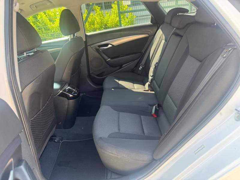 Hyundai I40 Crdi Premium Blue Drive Silver #27