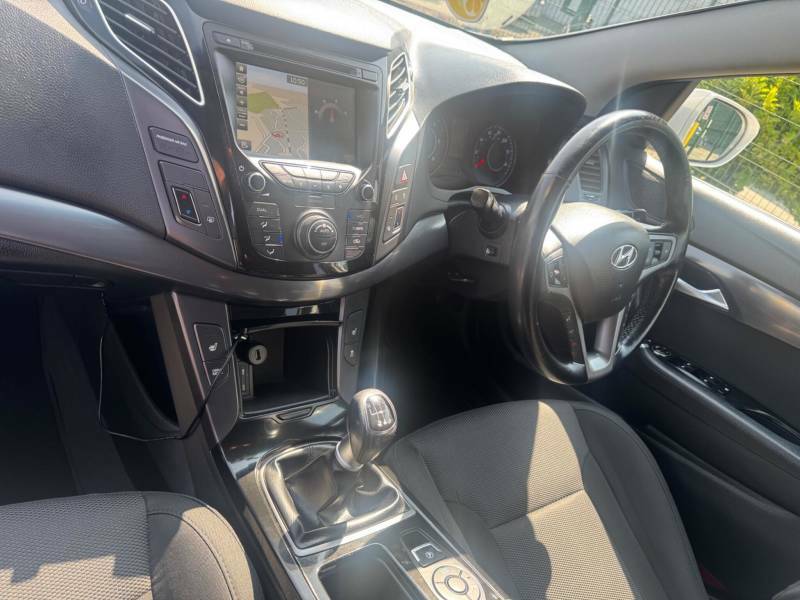 Hyundai I40 Crdi Premium Blue Drive Silver #23