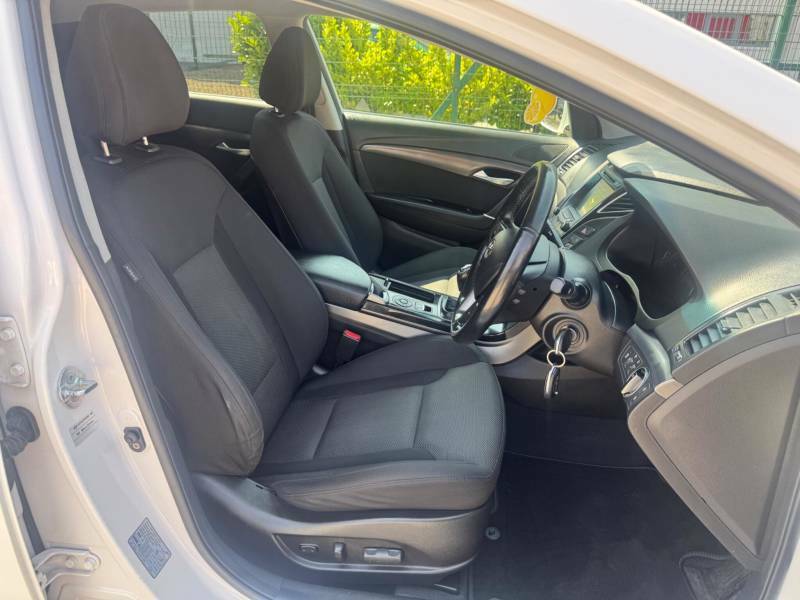 Hyundai I40 Crdi Premium Blue Drive Silver #10