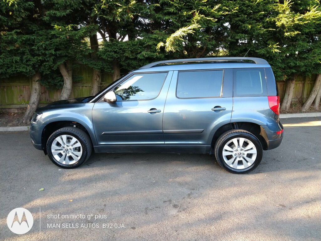 Skoda Yeti 2.0 Tdi Se L Outdoor Euro 6 Ss Grey #4