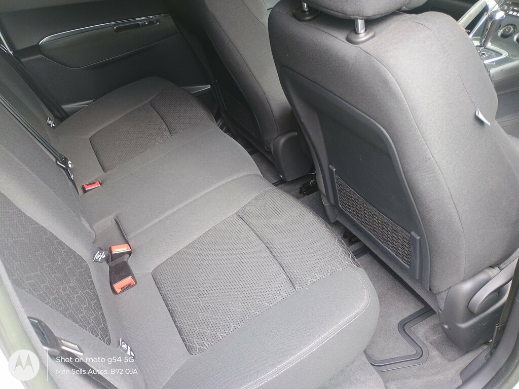 Peugeot 3008 1.6 E-hdi Active White #11