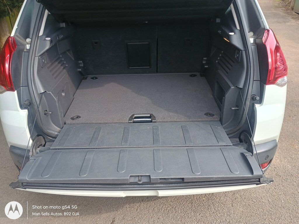 Peugeot 3008 1.6 E-hdi Active White #21