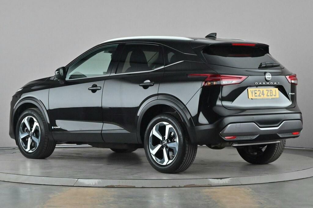 Nissan Qashqai 1.5 H E Power N Connecta Suv Hybrid Aut YE24ZDJ Black #4