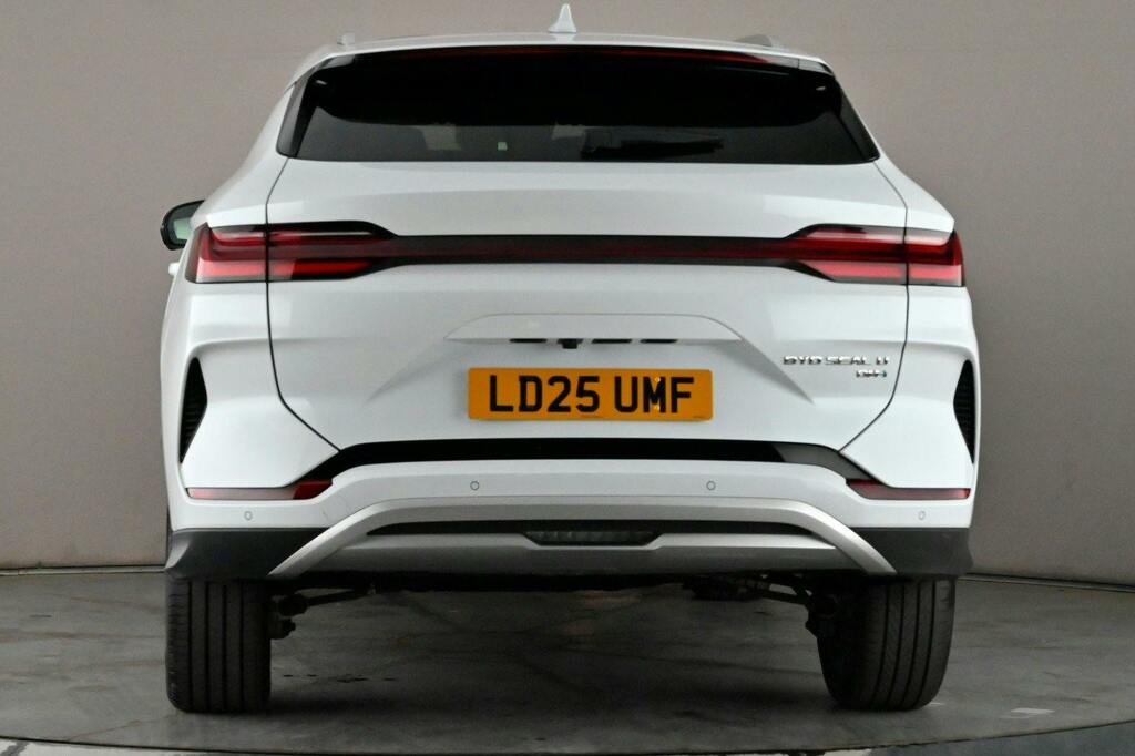 Byd Seal U 1.5 26.6Kwh Comfort Suv Plug In Hybrid LD25UMF White #5