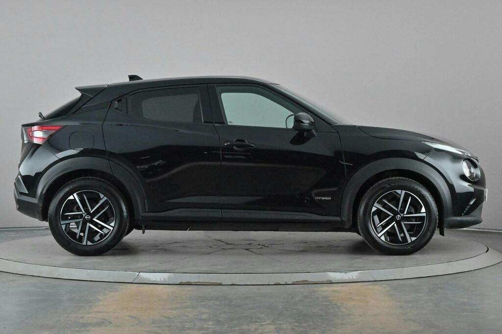 Nissan Juke 1.6 N Connecta Suv Hybrid DS24HMJ Black #3
