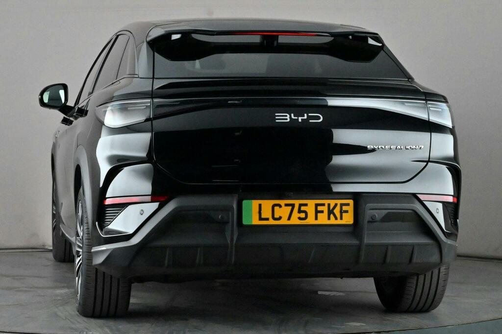 Byd Sealion 7 82.5Kwh Comfort Suv LC75FKF Black #5